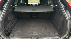 Volvo Xc60 2.0 B4D R DESIGN 5dr AWD Geartronic Diesel Estate